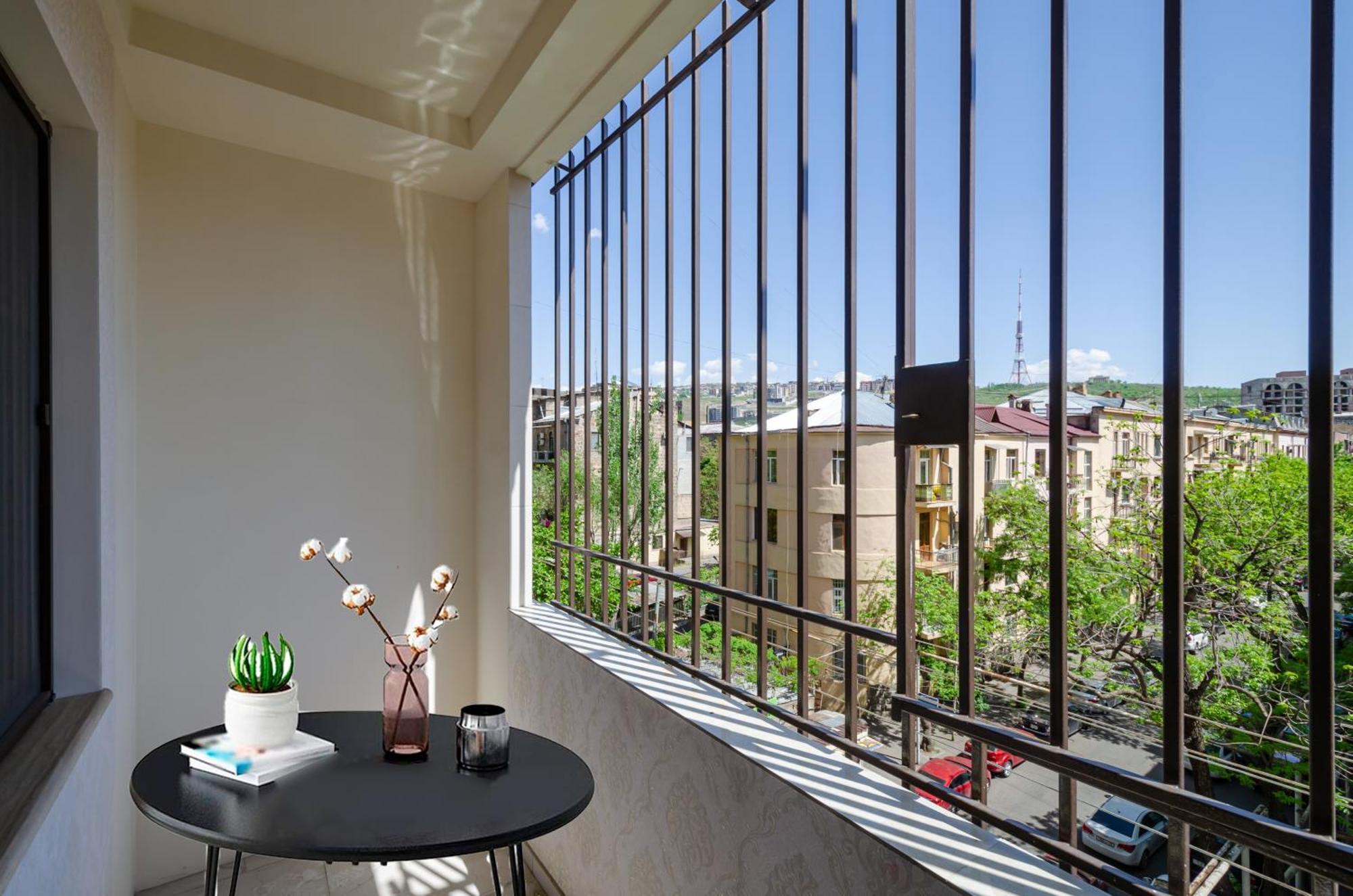 5A Beautiful Apartment In The Center Of The Capital Photo Original Єреван Екстер'єр фото